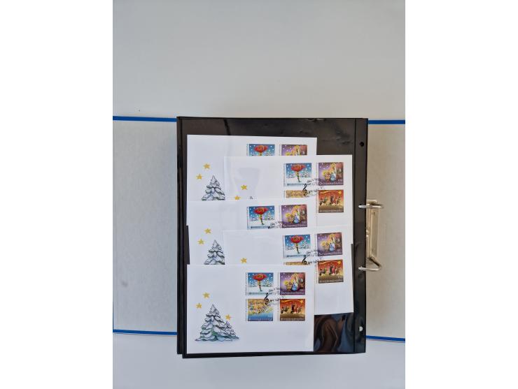 2000/15, postfrische und gestempelte, in den Hauptnummern je überkomplette Sammlung, dabei Marken je einzeln und in Viererblo