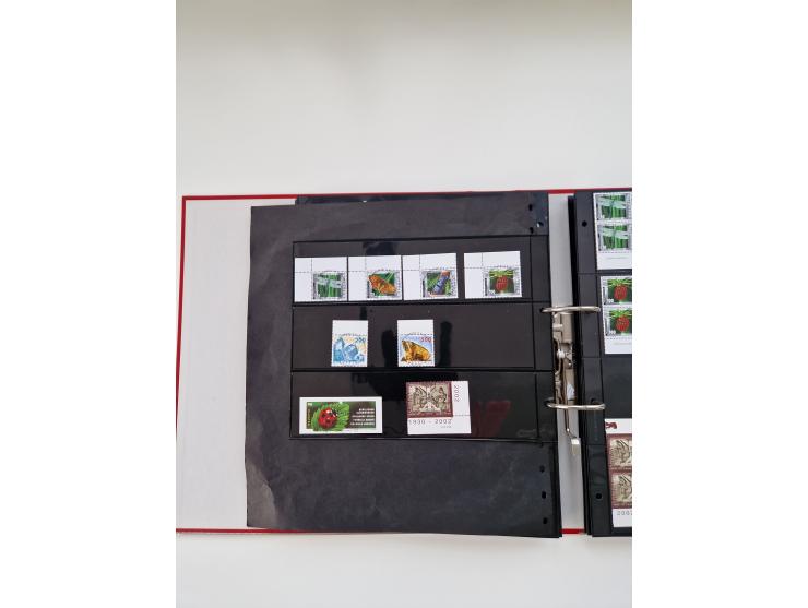 2000/15, postfrische und gestempelte, in den Hauptnummern je überkomplette Sammlung, dabei Marken je einzeln und in Viererblo