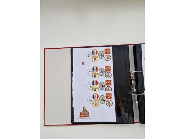 2000/15, postfrische und gestempelte, in den Hauptnummern je überkomplette Sammlung, dabei Marken je einzeln und in Viererblo