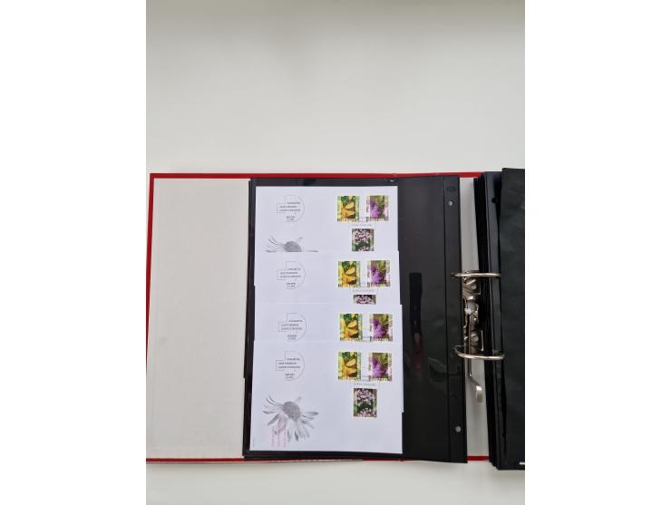 2000/15, postfrische und gestempelte, in den Hauptnummern je überkomplette Sammlung, dabei Marken je einzeln und in Viererblo