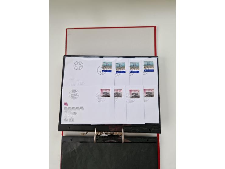 2000/15, postfrische und gestempelte, in den Hauptnummern je überkomplette Sammlung, dabei Marken je einzeln und in Viererblo