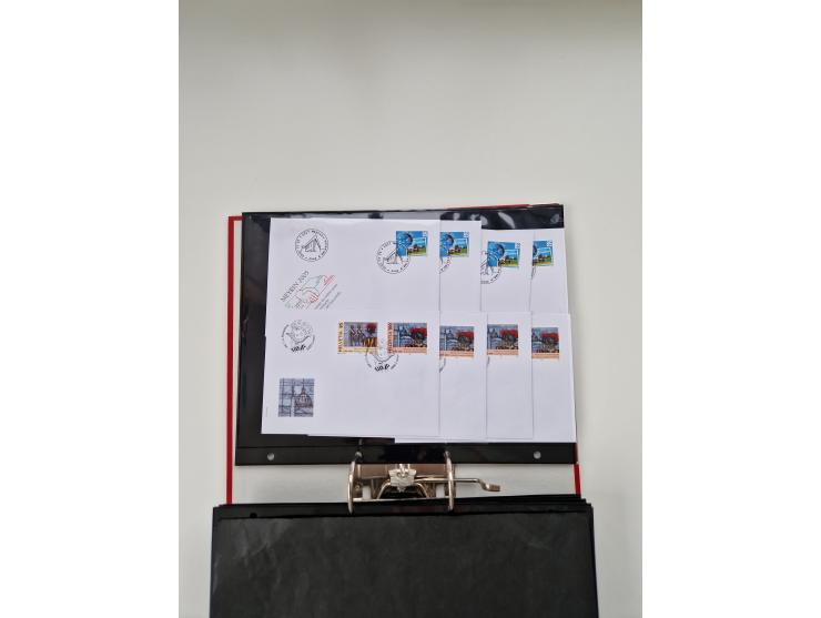 2000/15, postfrische und gestempelte, in den Hauptnummern je überkomplette Sammlung, dabei Marken je einzeln und in Viererblo