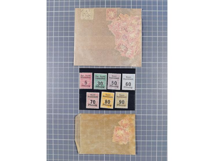 1850-1918, Partie in Tüten und Steckkarten ab Kreuzer Ausgabe, dabei 1 Kr. rosa im Paar vom rechten Rand auf Kabinettbriefstü