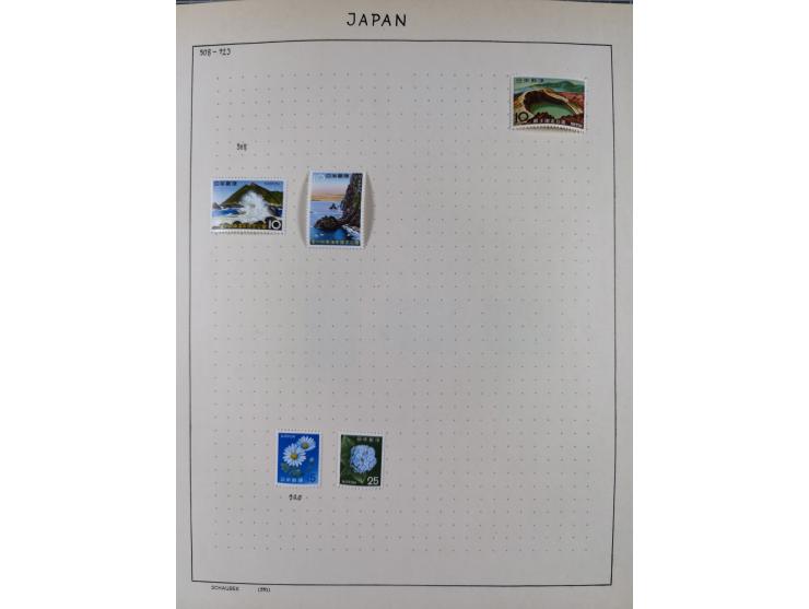 1872/1966, Collection on album leaves, few nice classic cancellations, air mails, national park and later issues unused. Addi