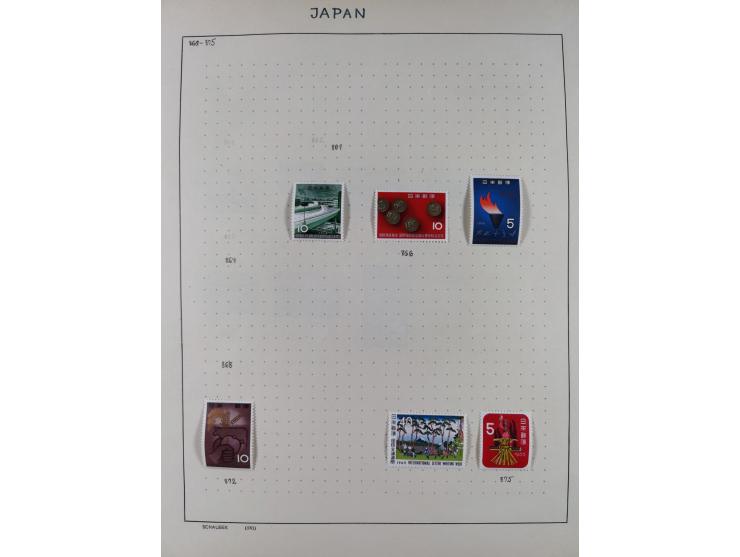 1872/1966, Collection on album leaves, few nice classic cancellations, air mails, national park and later issues unused. Addi