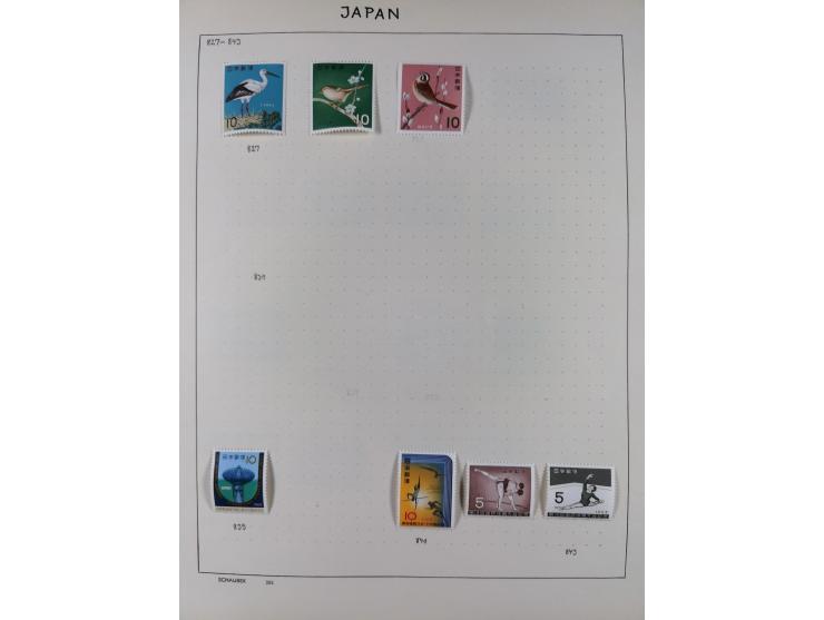 1872/1966, Collection on album leaves, few nice classic cancellations, air mails, national park and later issues unused. Addi