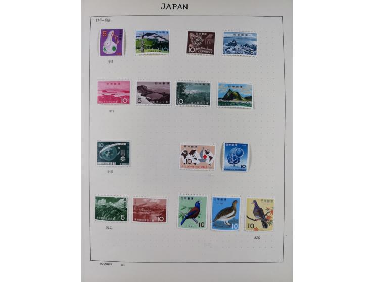 1872/1966, Collection on album leaves, few nice classic cancellations, air mails, national park and later issues unused. Addi