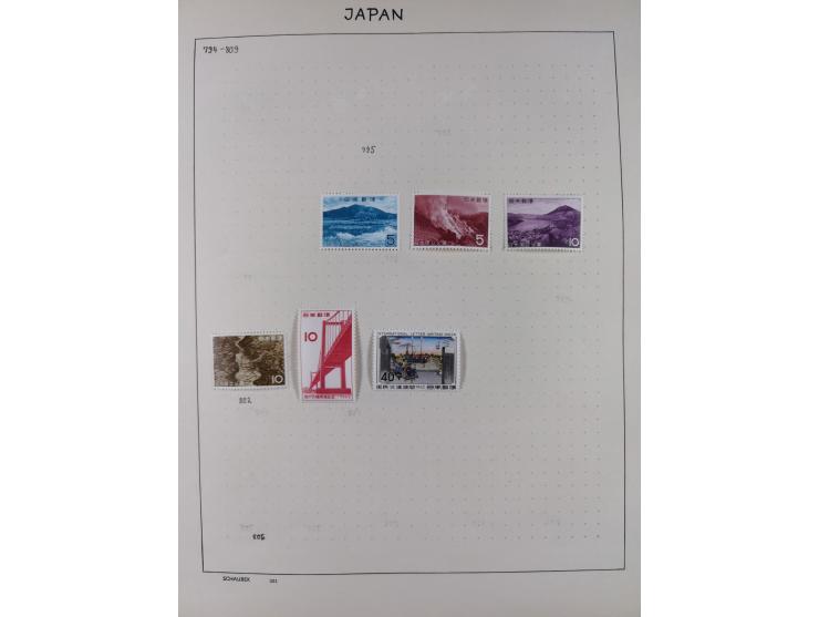 1872/1966, Collection on album leaves, few nice classic cancellations, air mails, national park and later issues unused. Addi