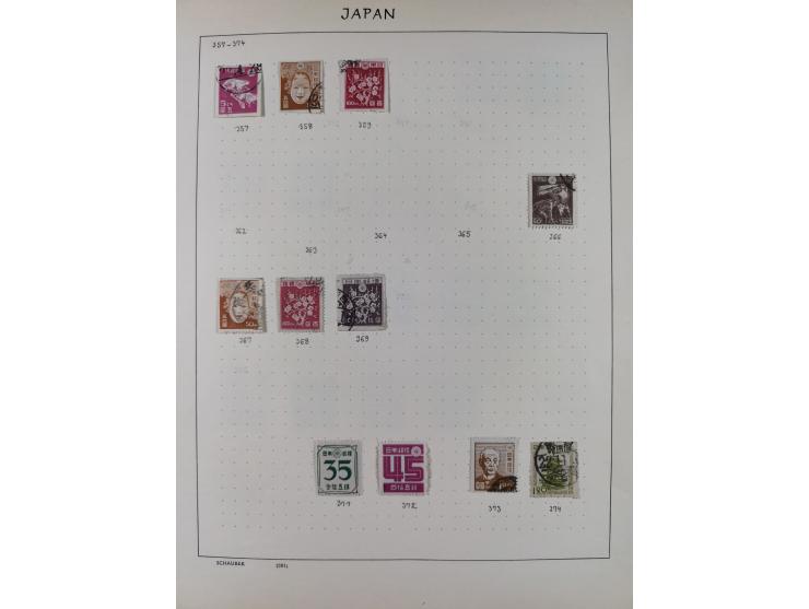 1872/1966, Collection on album leaves, few nice classic cancellations, air mails, national park and later issues unused. Addi