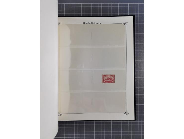 China-Togo, 2-bändige Sammlung in Sieger-Alben, dabei bessere postfrische Werte (u.a. Marianen 4 I), auch rund 40 ungebraucht