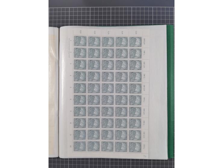 1946/63, 32 meist postfrische Bogen, dabei Allii. Besetzung Mi.-Nr. &nbsp;911 DZ F und 918 DZ F, sowie DDR