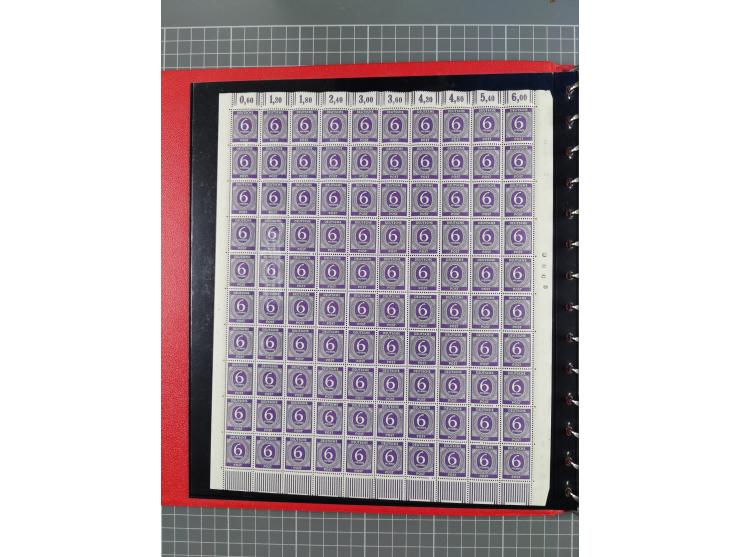 1946/63, 32 meist postfrische Bogen, dabei Allii. Besetzung Mi.-Nr. &nbsp;911 DZ F und 918 DZ F, sowie DDR