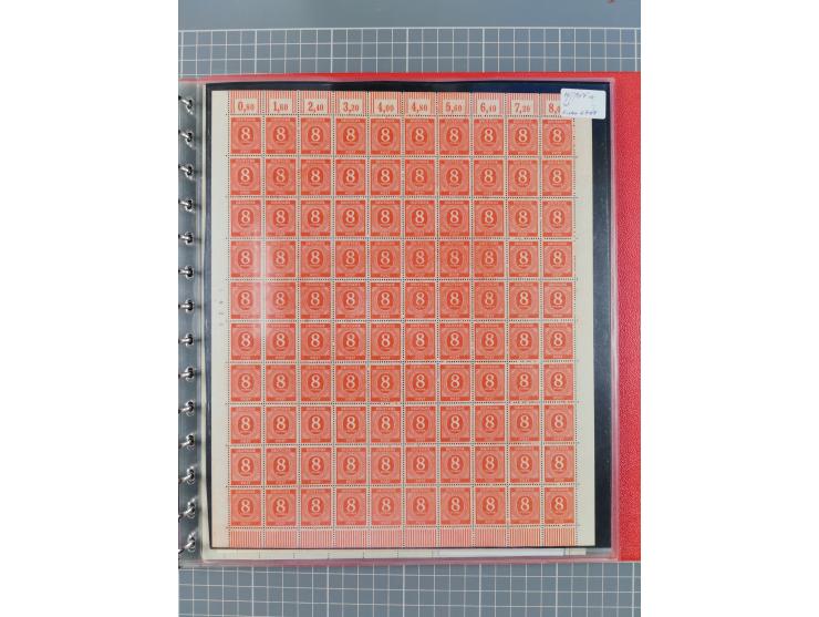 1946/63, 32 meist postfrische Bogen, dabei Allii. Besetzung Mi.-Nr. &nbsp;911 DZ F und 918 DZ F, sowie DDR