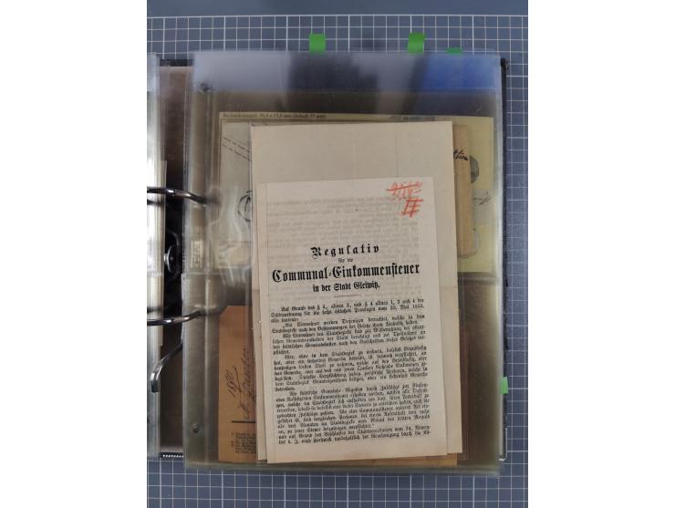 GLEIWITZ: 1817/1950 (ca.), ausstellungsmäßig aufgezogene Sammlung mit reichhaltig zusätzlichem Material, überschlägig rund 35