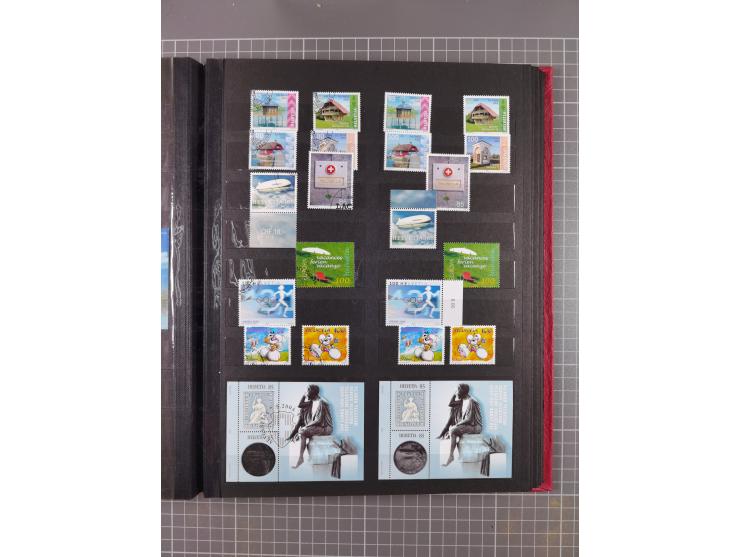 1978/2017, in den Hauptnummern je postfrische und gestempelte komplette Sammlung, Frankaturwert ca. 1600 CHF, in drei Alben