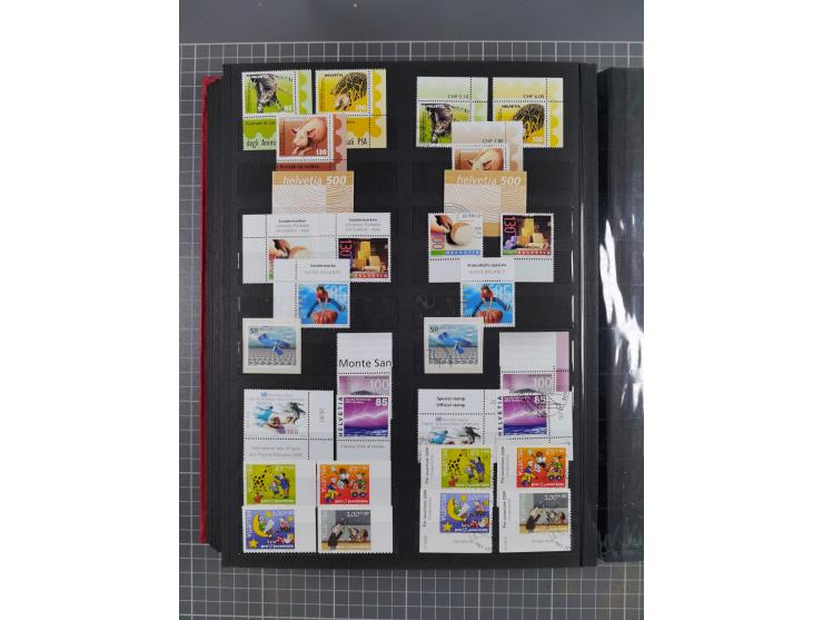 1978/2017, in den Hauptnummern je postfrische und gestempelte komplette Sammlung, Frankaturwert ca. 1600 CHF, in drei Alben