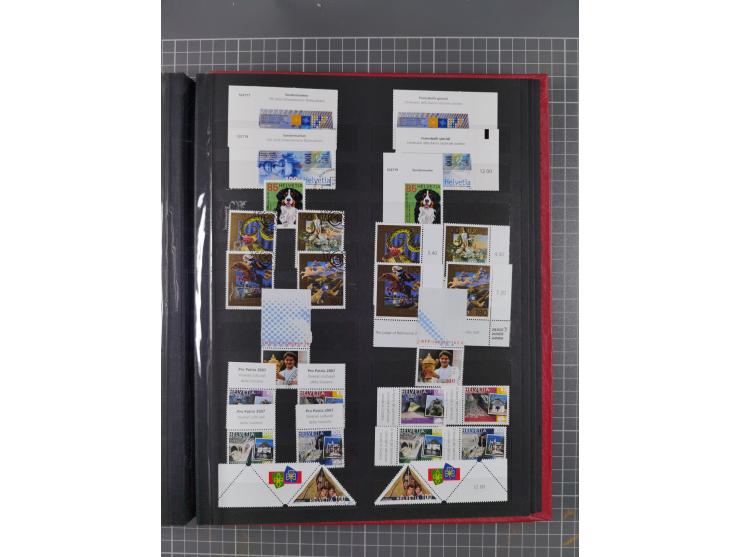 1978/2017, in den Hauptnummern je postfrische und gestempelte komplette Sammlung, Frankaturwert ca. 1600 CHF, in drei Alben