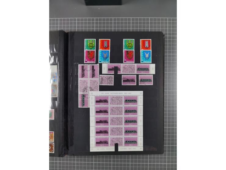 1978/2017, in den Hauptnummern je postfrische und gestempelte komplette Sammlung, Frankaturwert ca. 1600 CHF, in drei Alben