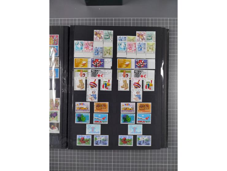 1978/2017, in den Hauptnummern je postfrische und gestempelte komplette Sammlung, Frankaturwert ca. 1600 CHF, in drei Alben
