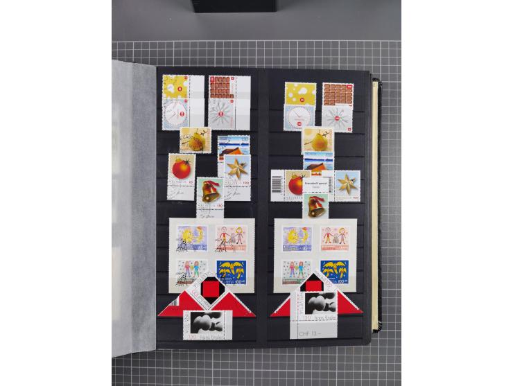 1978/2017, in den Hauptnummern je postfrische und gestempelte komplette Sammlung, Frankaturwert ca. 1600 CHF, in drei Alben