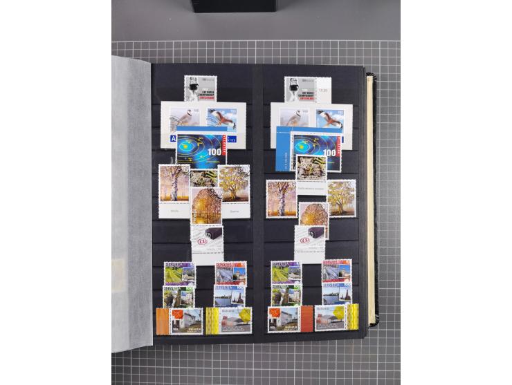 1978/2017, in den Hauptnummern je postfrische und gestempelte komplette Sammlung, Frankaturwert ca. 1600 CHF, in drei Alben