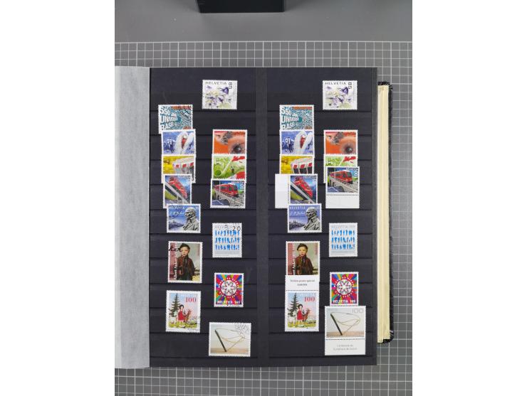 1978/2017, in den Hauptnummern je postfrische und gestempelte komplette Sammlung, Frankaturwert ca. 1600 CHF, in drei Alben
