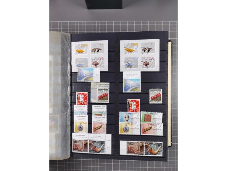 1978/2017, in den Hauptnummern je postfrische und gestempelte komplette Sammlung, Frankaturwert ca. 1600 CHF, in drei Alben