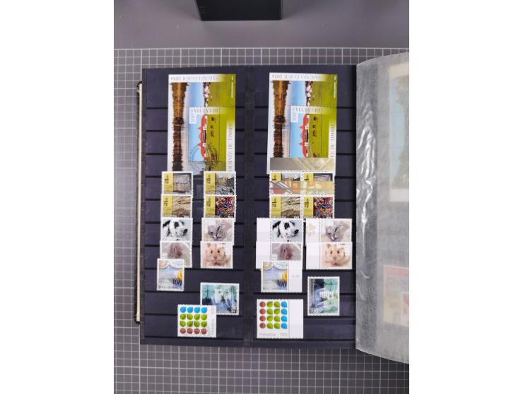 1978/2017, in den Hauptnummern je postfrische und gestempelte komplette Sammlung, Frankaturwert ca. 1600 CHF, in drei Alben