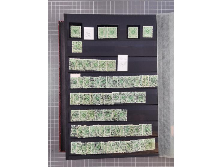 1880/1940 (ca.), interessante Partie in 6 Steckbüchern, dabei u.a. Kolonien sowie schöner Teil Infla mit vielen guten signier