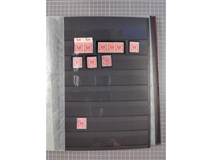 1880/1940 (ca.), interessante Partie in 6 Steckbüchern, dabei u.a. Kolonien sowie schöner Teil Infla mit vielen guten signier