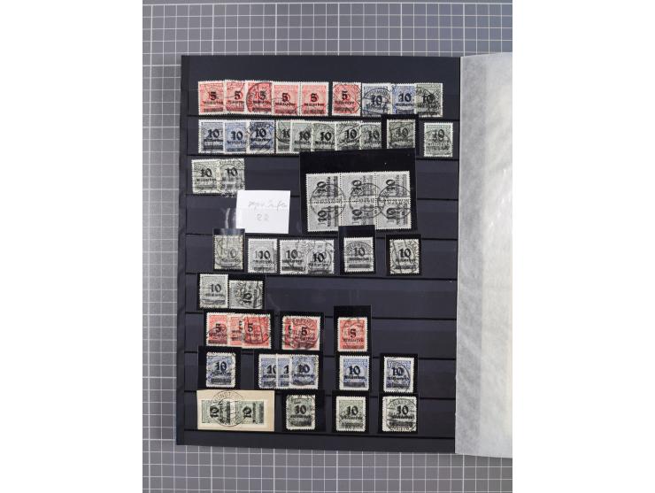 1880/1940 (ca.), interessante Partie in 6 Steckbüchern, dabei u.a. Kolonien sowie schöner Teil Infla mit vielen guten signier