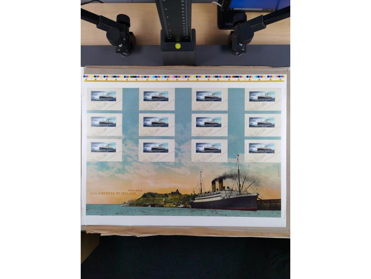 2000/20, 11 mint never hinged large printing panes or special souvenir sheets, each limited to only 200–5000 pieces, incl. e.