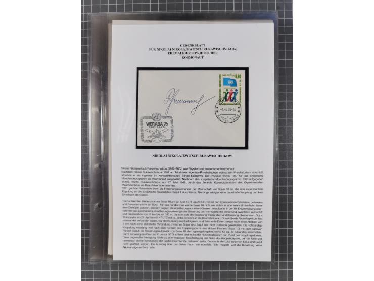 1927/92, AUTOGRAPHEN: Sammlung mit über 70 thematischen Briefen/Karten und Blocks mit insgesamt ca. 130 Unterschriften von Ko