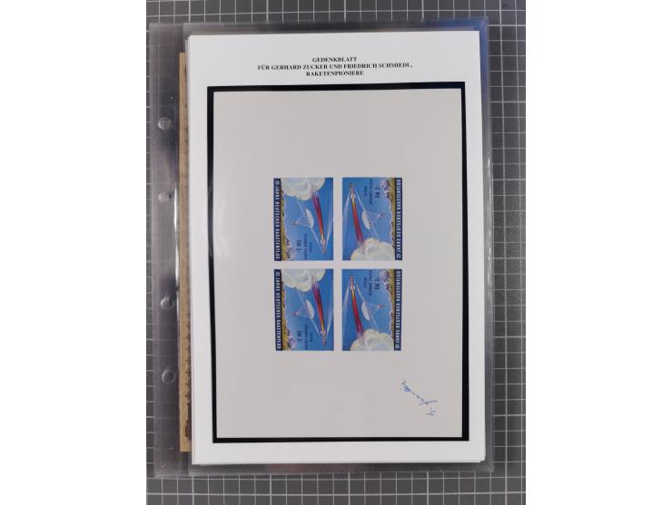 1927/92, AUTOGRAPHEN: Sammlung mit über 70 thematischen Briefen/Karten und Blocks mit insgesamt ca. 130 Unterschriften von Ko