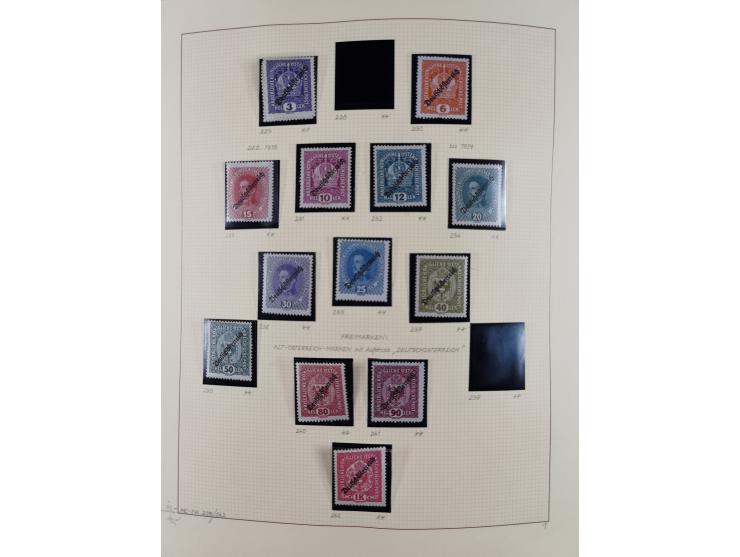 1918/2005, postfrische, anfangs teils ungebrauchte, und gestempelte Sammlung in 44 Alben und 2 Mappen. Vieles in beiden Erhal