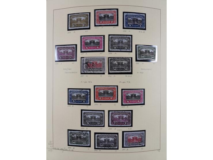 1918/2005, postfrische, anfangs teils ungebrauchte, und gestempelte Sammlung in 44 Alben und 2 Mappen. Vieles in beiden Erhal