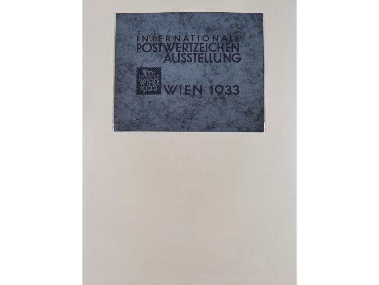 1918/2005, postfrische, anfangs teils ungebrauchte, und gestempelte Sammlung in 44 Alben und 2 Mappen. Vieles in beiden Erhal