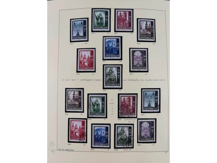 1918/2005, postfrische, anfangs teils ungebrauchte, und gestempelte Sammlung in 44 Alben und 2 Mappen. Vieles in beiden Erhal