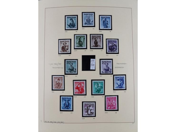 1918/2005, postfrische, anfangs teils ungebrauchte, und gestempelte Sammlung in 44 Alben und 2 Mappen. Vieles in beiden Erhal
