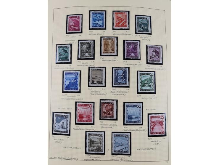 1918/2005, postfrische, anfangs teils ungebrauchte, und gestempelte Sammlung in 44 Alben und 2 Mappen. Vieles in beiden Erhal