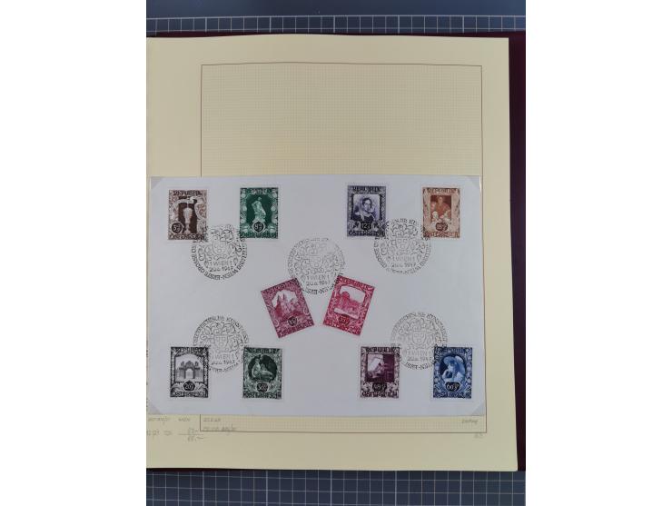 1918/2005, postfrische, anfangs teils ungebrauchte, und gestempelte Sammlung in 44 Alben und 2 Mappen. Vieles in beiden Erhal