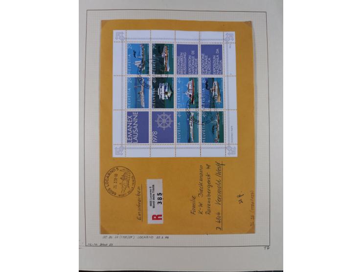 1926/2005, kleine Partie im Album und Mappe, dabei Bl. 1 und 19 auf Briefen, Pax (2) sowie postfrische Bogenware ex 1986-90.