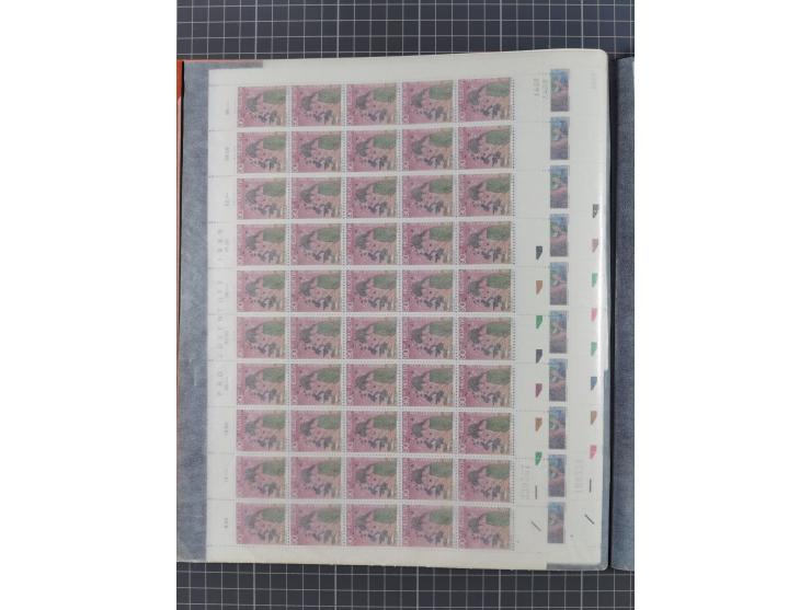 1926/2005, kleine Partie im Album und Mappe, dabei Bl. 1 und 19 auf Briefen, Pax (2) sowie postfrische Bogenware ex 1986-90.