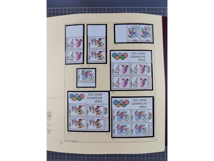 1996/2015, postfrische und gestempelte, in den Hauptnummern überkomplette Sammlung, in 18 Alben, fast alles in beiden Erhaltu