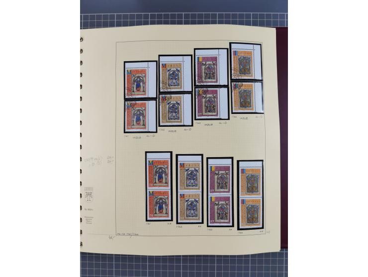 1996/2015, postfrische und gestempelte, in den Hauptnummern überkomplette Sammlung, in 18 Alben, fast alles in beiden Erhaltu