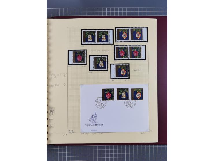 1996/2015, postfrische und gestempelte, in den Hauptnummern überkomplette Sammlung, in 18 Alben, fast alles in beiden Erhaltu