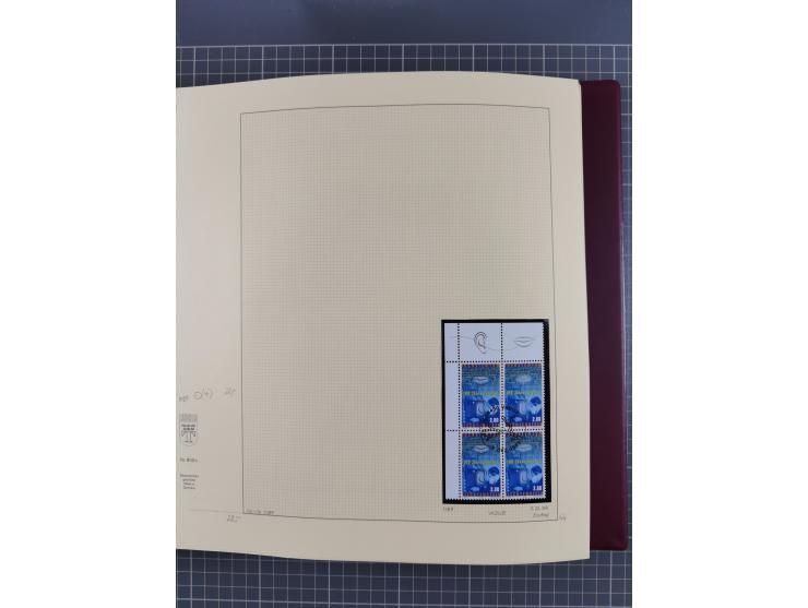 1996/2015, postfrische und gestempelte, in den Hauptnummern überkomplette Sammlung, in 18 Alben, fast alles in beiden Erhaltu