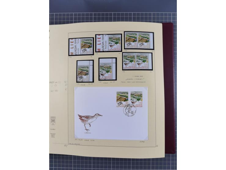 1996/2015, postfrische und gestempelte, in den Hauptnummern überkomplette Sammlung, in 18 Alben, fast alles in beiden Erhaltu