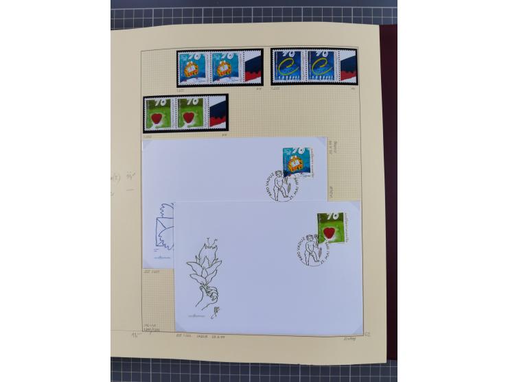 1996/2015, postfrische und gestempelte, in den Hauptnummern überkomplette Sammlung, in 18 Alben, fast alles in beiden Erhaltu