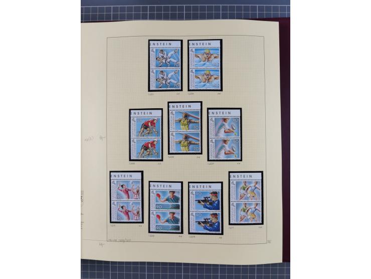 1996/2015, postfrische und gestempelte, in den Hauptnummern überkomplette Sammlung, in 18 Alben, fast alles in beiden Erhaltu